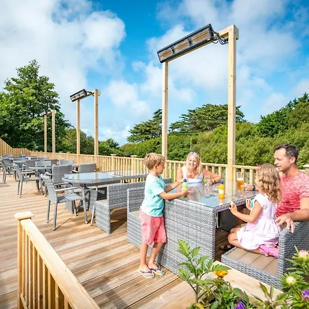 Widemouth Bay Курортный комплекс 3*