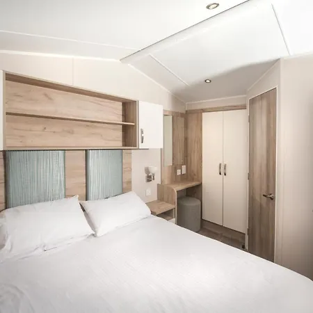 Widemouth Bay Курортный комплекс 3*